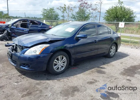 2010 Nissan Altima 2.5 S из США, поврежденный, VIN 1N4AL2AP5AN558049